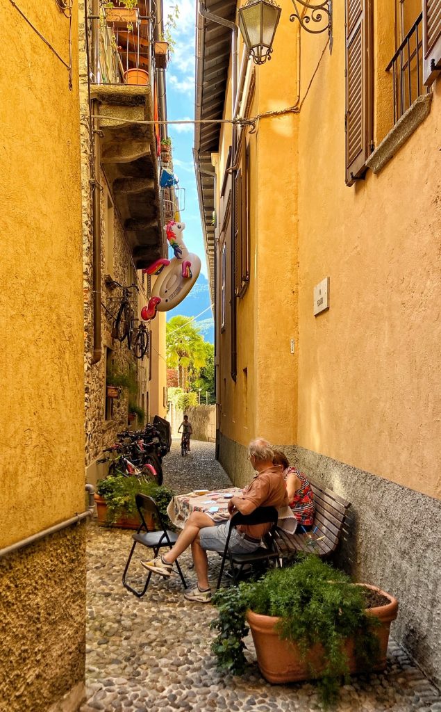 jezioro como co zobaczyc