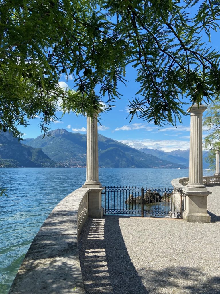 Nad brzegiem Como